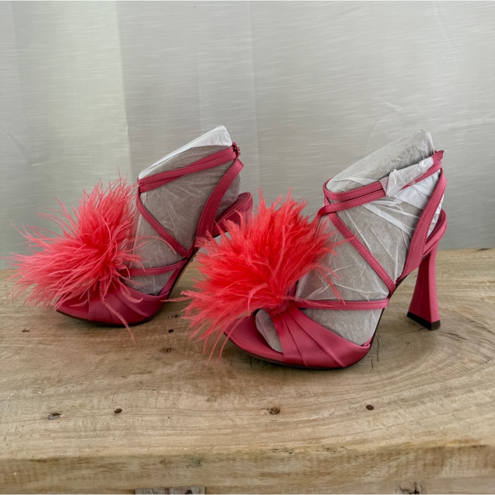 Sam Edelman Layton Feather Strappy Heels Rose Quartz Statement Sandal NWT Size 5 - Picture 12 of 16